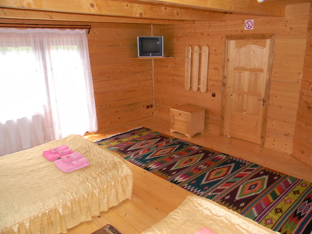 Guсulka Ksenia Villa Kosiv Room photo