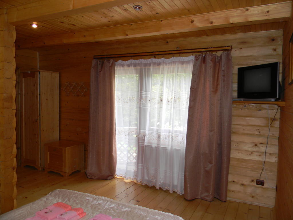 Guсulka Ksenia Villa Kosiv Room photo